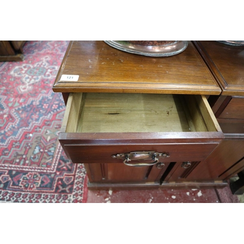 121 - Pair of mahogany bedside cabinets