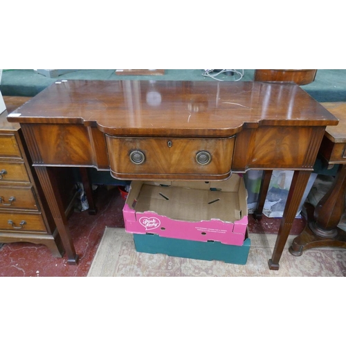 134 - Regency style mahogany sideboard - Approx size W: 114cm D: 53cm H: 84cm