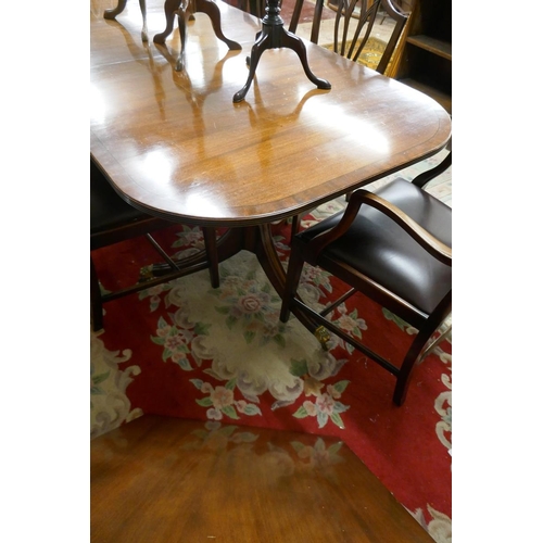 173 - Regency style table and 6 chairs - Approx size of table L: 239cm W: 98cm H: 74cm