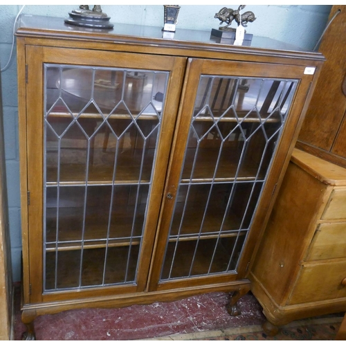 185 - Glazed display cabinet - Approx size W: 100cm D: 35cm H: 125cm
