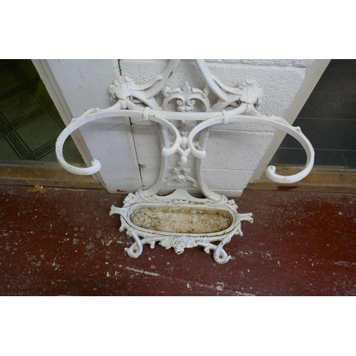 213 - Coalbrookdale style cast iron hall/stick stand