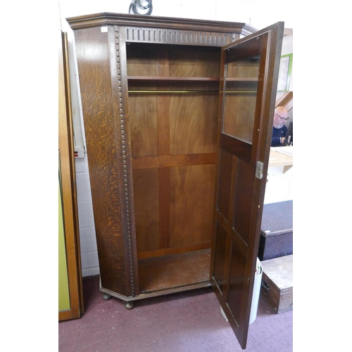 215 - Oak wardrobe - Approx size W: 113cm D: 46cm H: 183cm