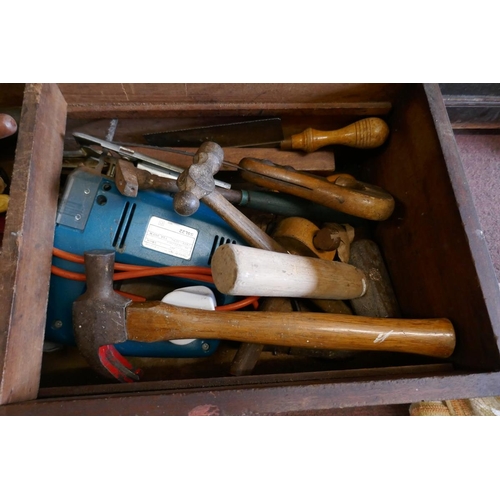 216 - Carpentry chest and tools