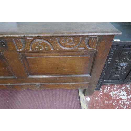 236 - 18thC oak coffer