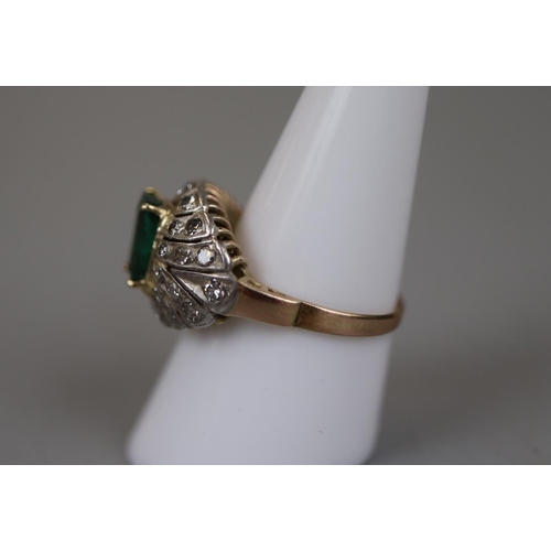 26 - 18ct gold emerald and diamond cocktail ring - Approx size: Q