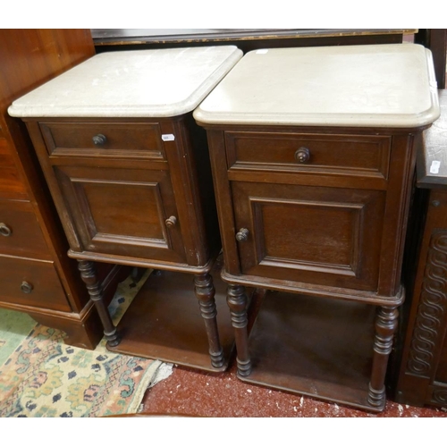 277 - Pair of Victorian marble topped bedside cabinets - Approx size W: 40cm D: 40cm H: 74cm