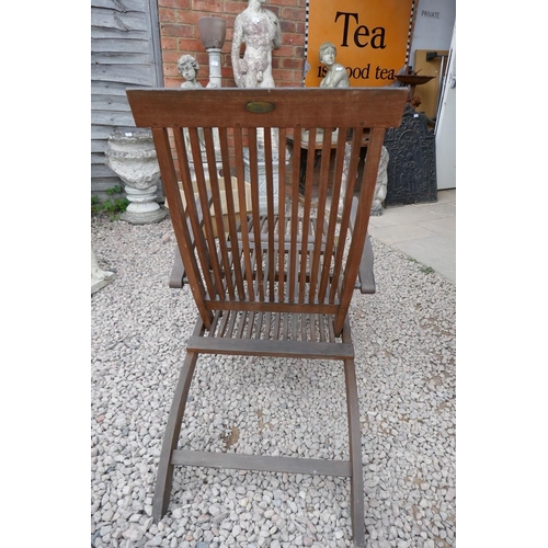 368 - Teak steamer chair