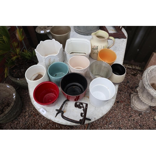 375 - Collection of plant pots etc