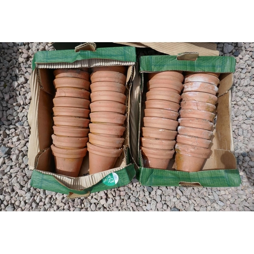 382 - Large collection of terracotta plant pots 