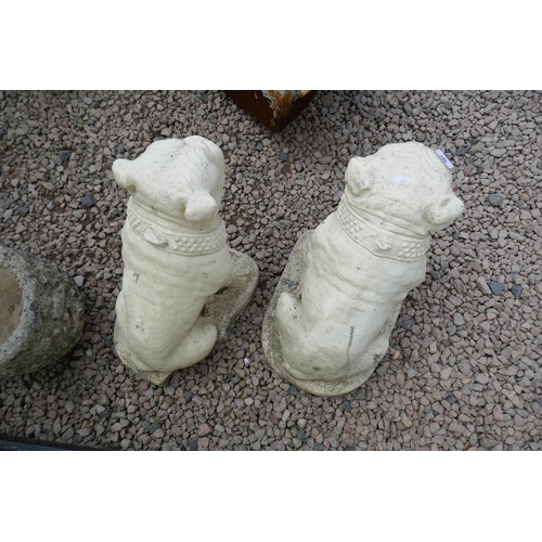 387 - Pair of stone bull dogs - Approx height: 46cm