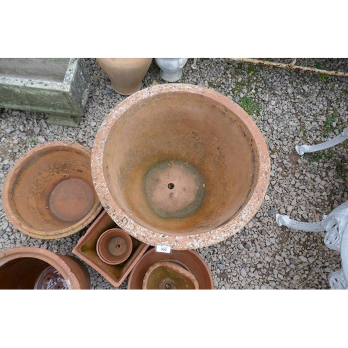 392 - Collection of terracotta planters 