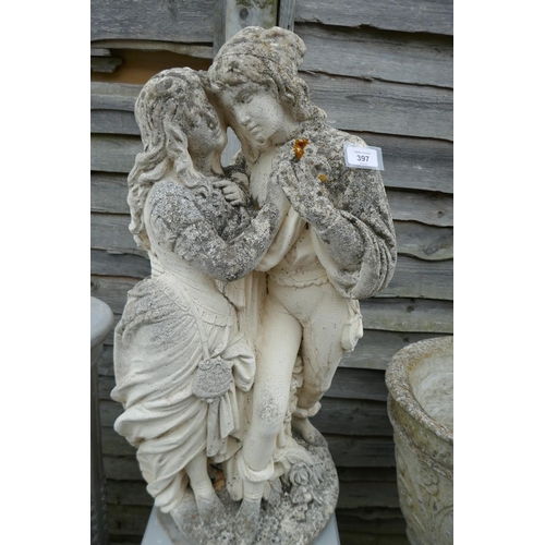 397 - Stone statue of lovers on pedestal - Approx height: 134cm