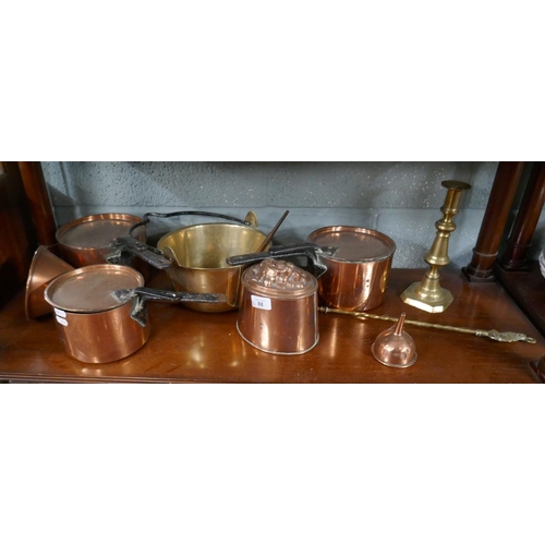 88 - Collection of copper and brass items