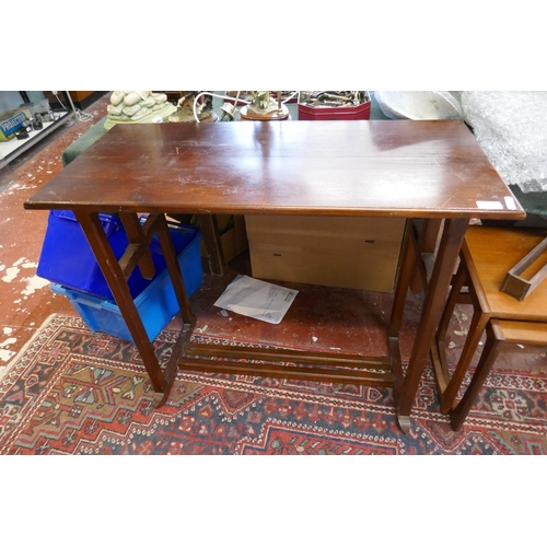 112 - Mahogany hall table