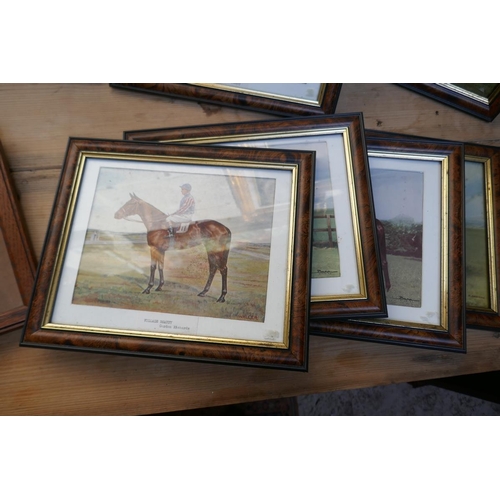 199 - Collection of horse racing and hunting prints