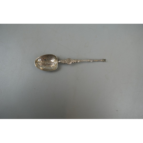 2 - Hallmarked silver pierced bon bon dish with spoon - Approx weight: 85g