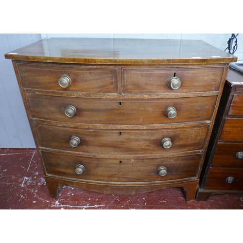 210 - 19thC mahogany bow fronted chest of 2 over 3 drawers - Approx size W: 106cm D: 59cm H: 101cm