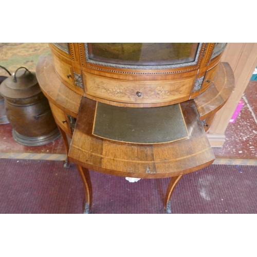 226 - Fine French inlaid & ormolu mounted cabinet - Approx: W: 79cm D: 41cm H: 117cm