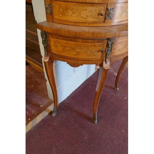 226 - Fine French inlaid & ormolu mounted cabinet - Approx: W: 79cm D: 41cm H: 117cm