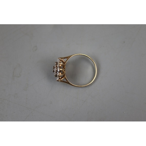 24 - Gold stone set cluster ring - Approx size: O