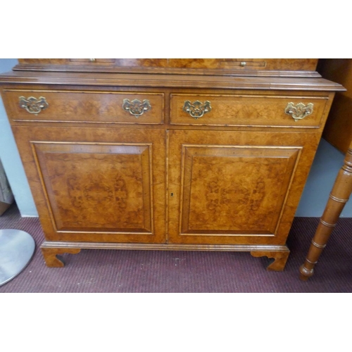 253 - Queen Anne style walnut 2 domed bookcase with a glazed top - Approx size: W: 110cm D: 40cm H: 200cm