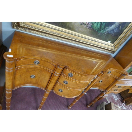 254 - Regency style walnut sideboard with turned front legs - Approx size: W: 152cm D: 56cm H: 107cm