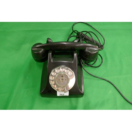 265 - Vintage Bakelite phone