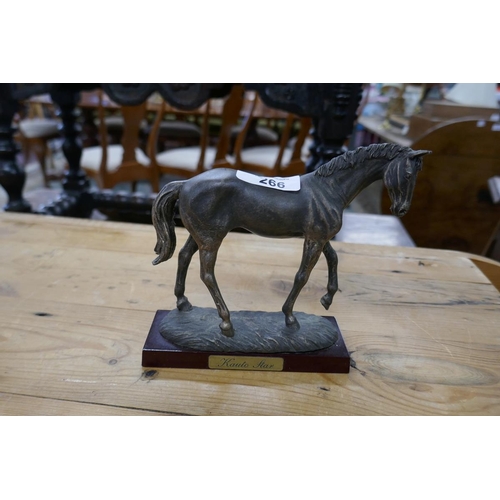 266 - Collection of racehorse figures