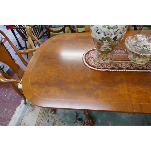 284 - Fine quality Queen Anne style Walnut dining table accompanied by 8 walnut Queen Anne style chairs wi... 