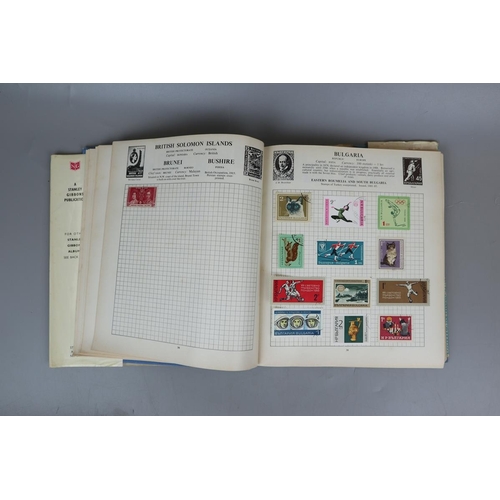 44 - Collection of stamps loose and albums