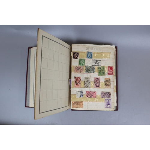 44 - Collection of stamps loose and albums