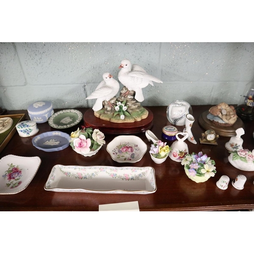 87 - Collectables to include Wedgwood etc