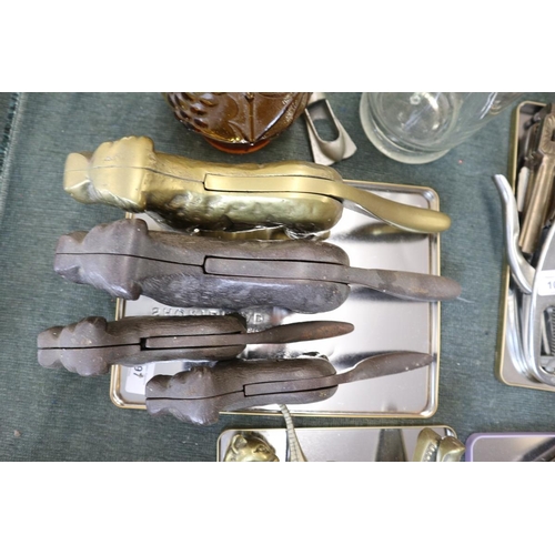 97 - Collection of antique and vintage nutcrackers