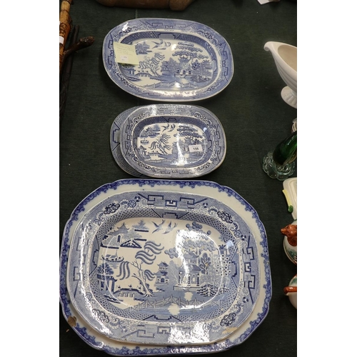 156 - Collection of blue and white china