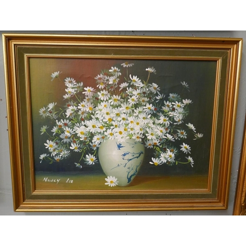 214 - Nancy Lee - Oil on canvas - Daisies - Approx image size: 40cm x 29cm