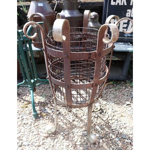 491 - Cast iron fire basket - Approx height: 80cm