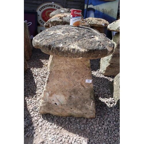 511 - Antique staddle stone with top