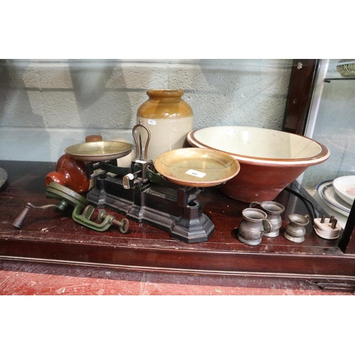 94 - Collectables to include vintage pancheon