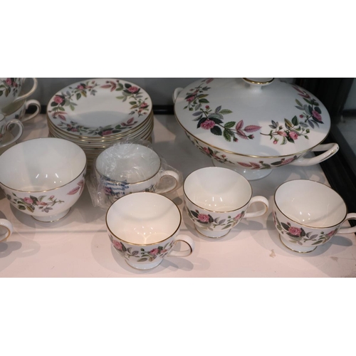 109 - Large collection of Wedgwood Hathaway Rose