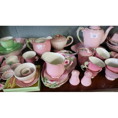 132 - Collection of pink ceramics to include Brentleigh ware Staffordshire