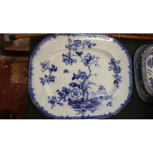 156 - Collection of blue and white china