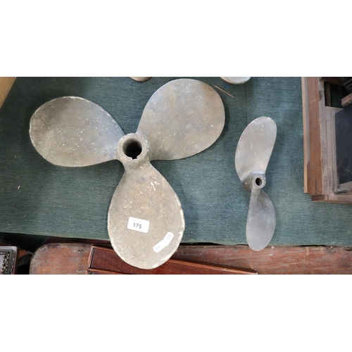 175 - 3 bronze propellers