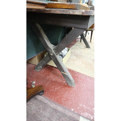 180 - Early tavern table - Approx size: L: 142cm W: 62cm H: 70cm