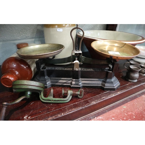 94 - Collectables to include vintage pancheon