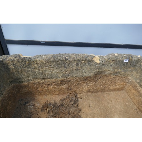 520 - Very large and heavy antique stone trough - Approx size W: 133cm D: 92cm H: 55cm