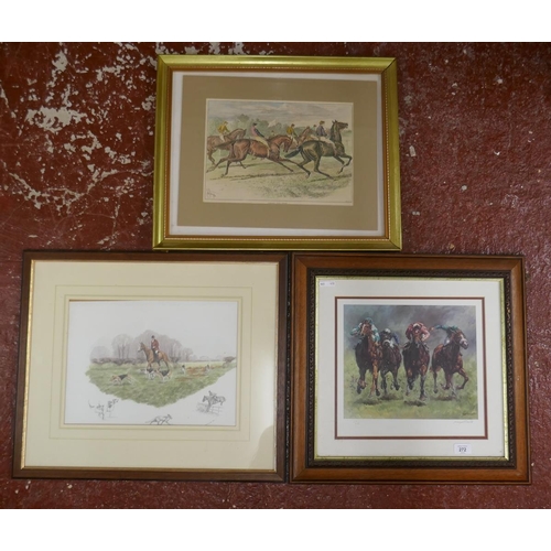 272 - 3 Horse racing prints