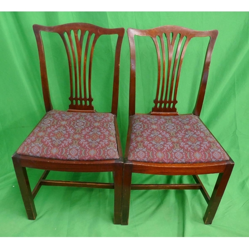 284 - Set of 6 Chippendale style chairs