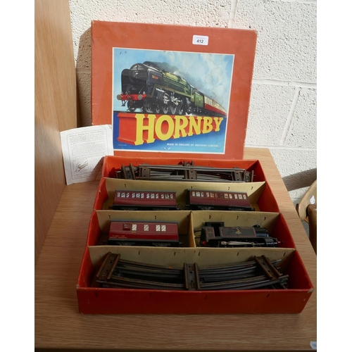 412 - Hornby O gauge tin plate railway complete in original box