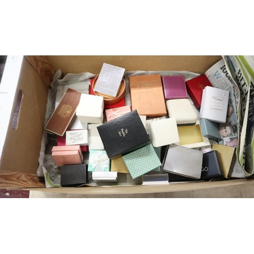 55 - 35 vintage jewellery boxes of various sizes