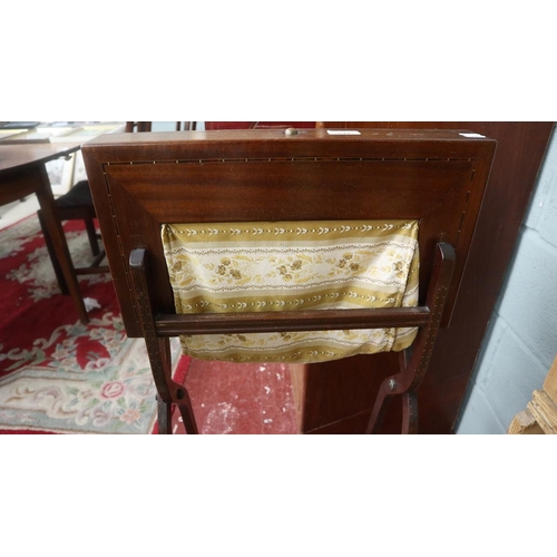 292 - Inlaid mahogany sewing table